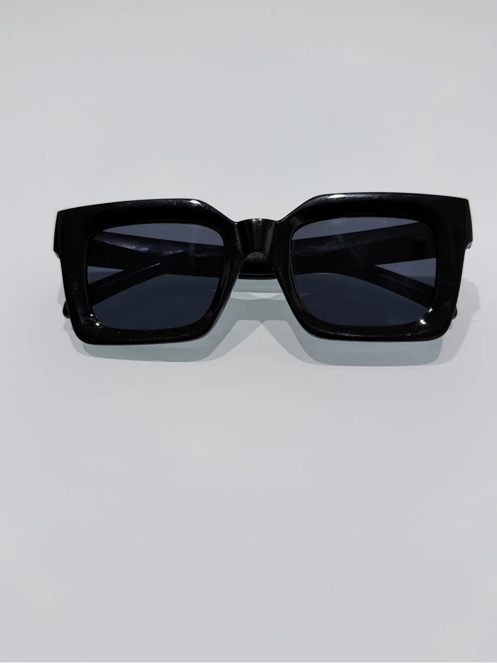 ROMANA Black Rectangular Women's Sunglasses - Theframebar